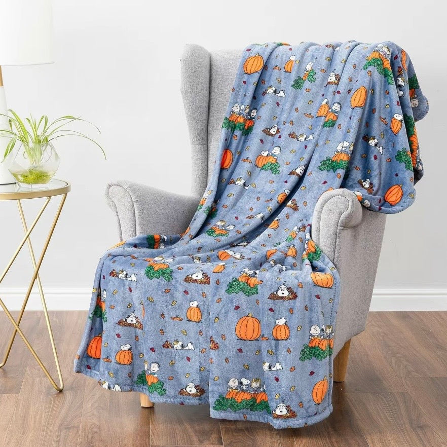 Berkshire Peanuts Halloween Flannel Blanket