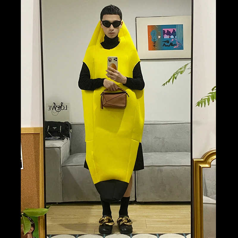 Funny Giant Banana Costume вЂ“ Universal Adult Unisex Cosplay Fruit Suit for Halloween, Performance & Prank