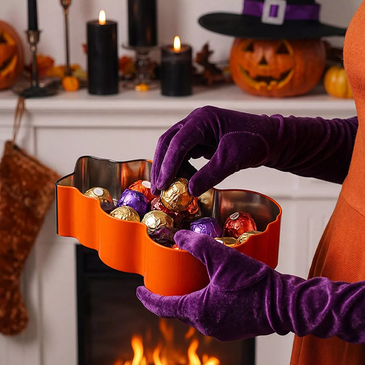 Halloween Jack-O'-Lantern Tin Storage Box